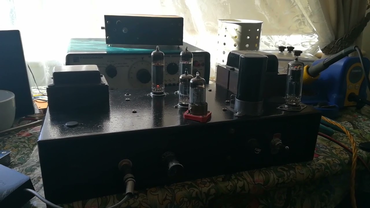 Mullard 5-10 valve (tube) amplifier monoblock
