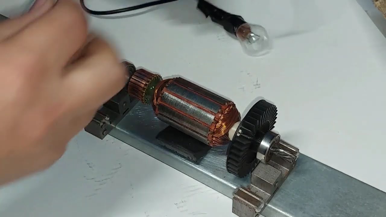 Cum verificăm un rotor dacă nu  se află în scurt.