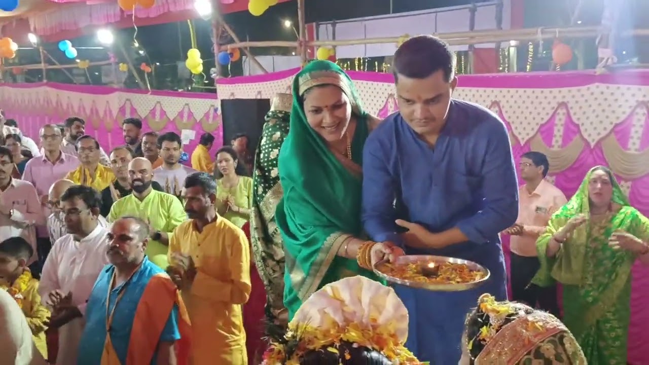 ठाणे#भागवताचार्य/ व्यासपीठाधीश्वर पंडित बालकृष्ण शास्त्री के मुखार से श्रीमद भागवत कथा 6 दिन की आरती