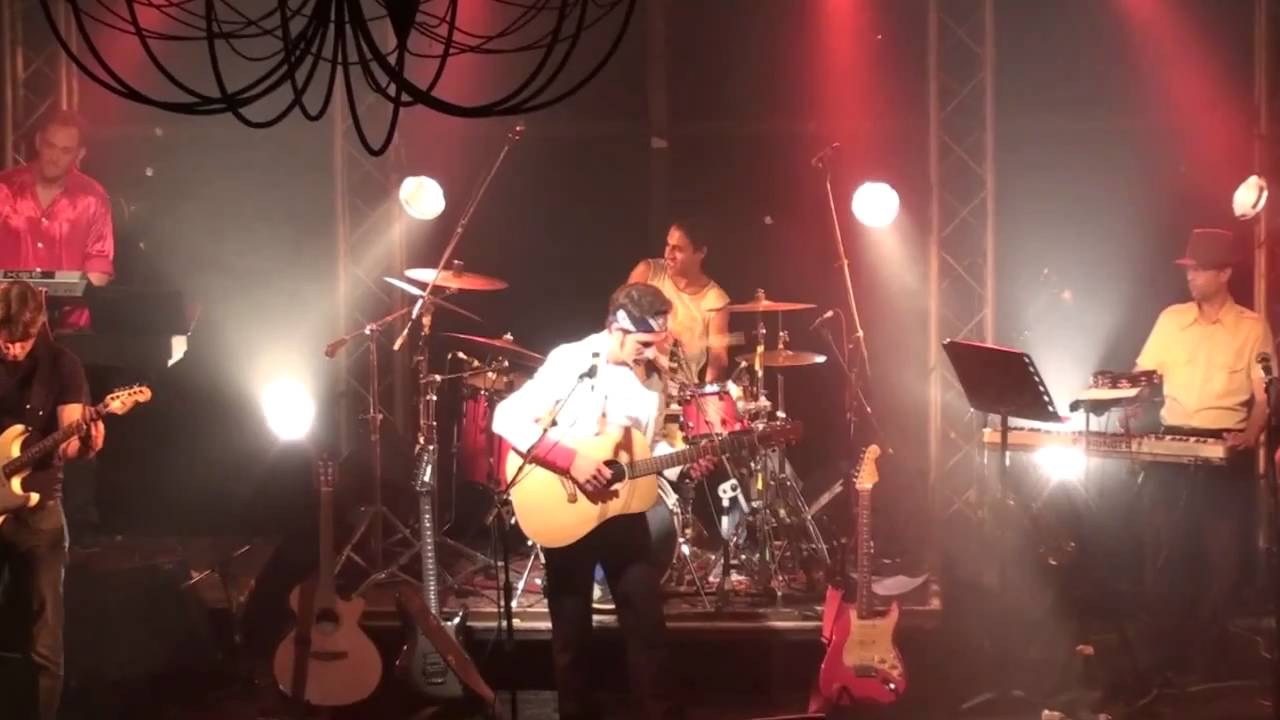 Romeo & Juliet  performed by The Sultans Of Swing Israel