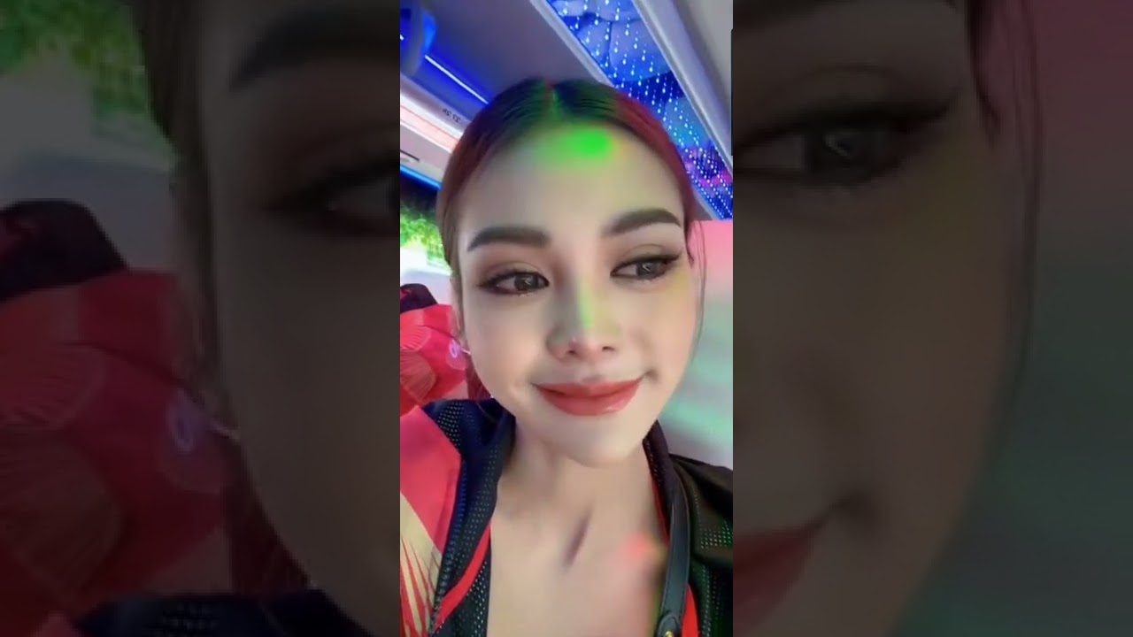 Tiktok Live : อิงฟ้า พูดคุย ระหว่างไปทานอาหารเช้าก่อนกลับไทย 9/6/2022 #อิงฟ้ามหาชน