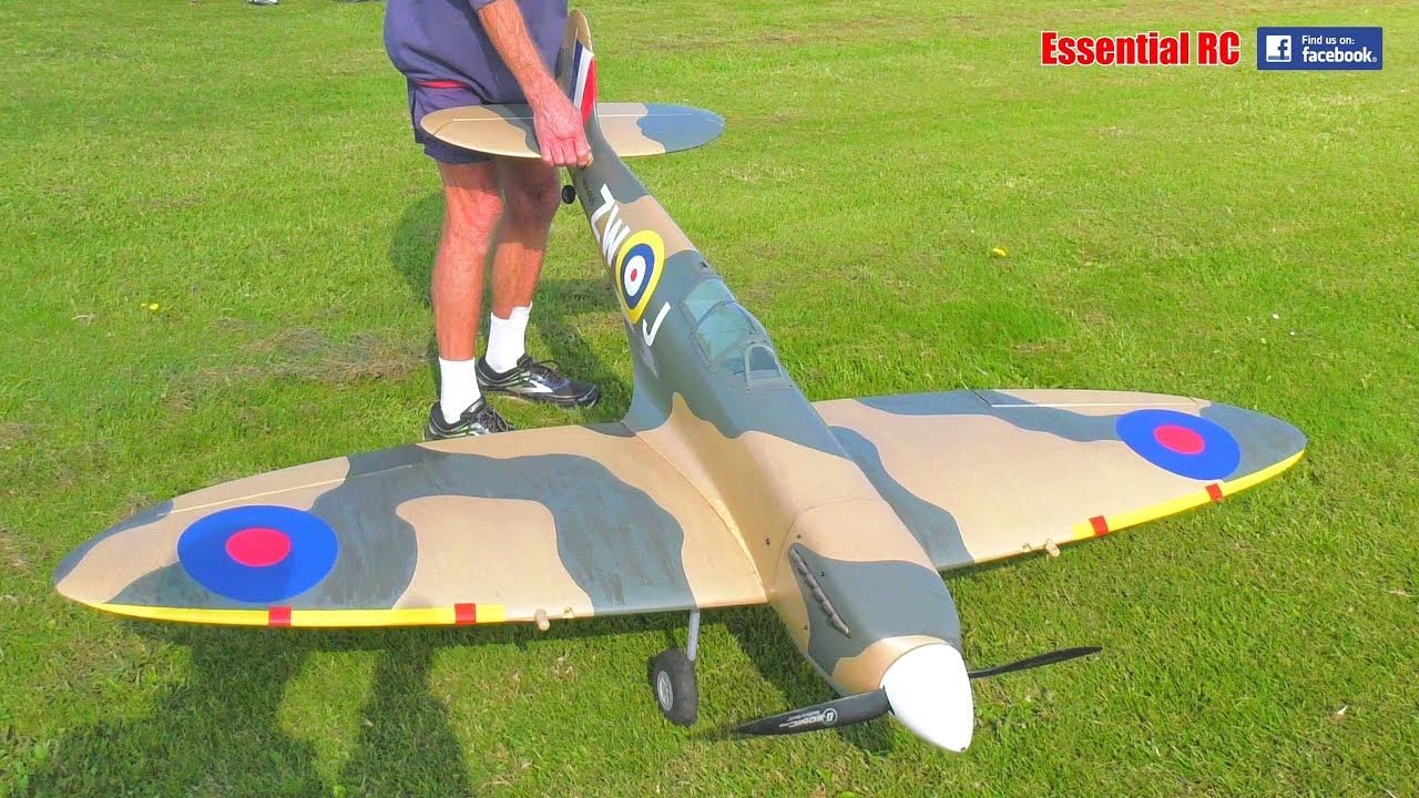 SPITFIRE !!! TOP FLITE GIANT SCALE RC BRITISH SINGLE-SEAT FIGHTER