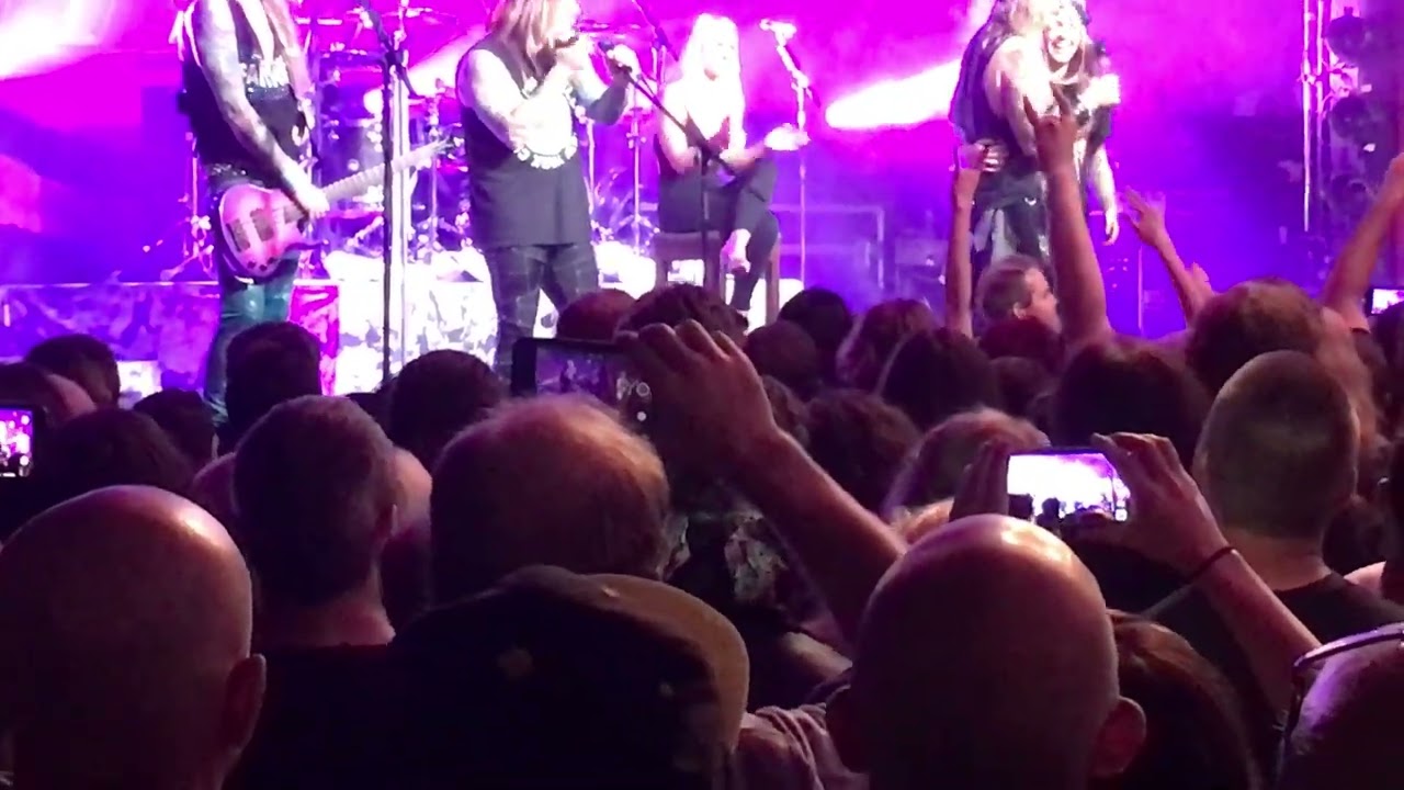 2016 STEEL PANTHER - Девушка из Оклахомы - Брисбен, Австралия