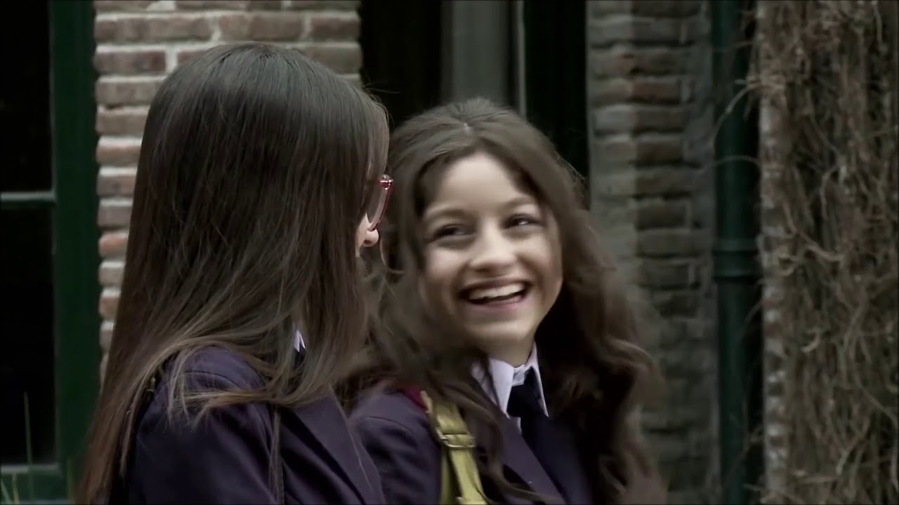 [HR prijevod] Soy Luna: Prvi dan u Blake South Collegeu - Iza scene // Behind the scenes