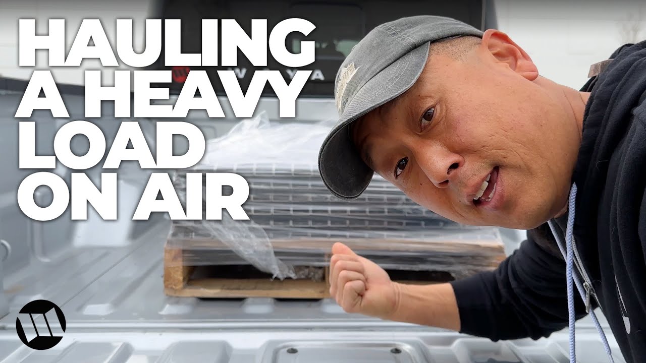 Hauling a Heavy Load in a Jeep Gladiator with the ACCUAIR Air Suspension System