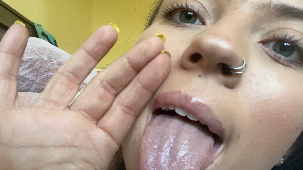 ASMR| UP CLOSE FAST & AGGRESSIVE LENS LICKlNG/ FOGGING/ TAPPING