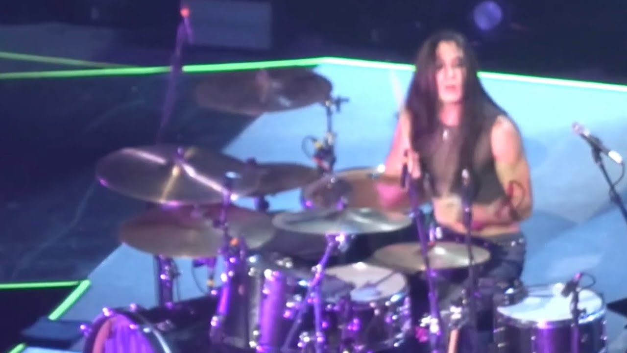 Only ETHAN TORCHIO - MANESKIN 🇦🇷 29 Oct 2023 (full length videos on @andreamax1000 channel)