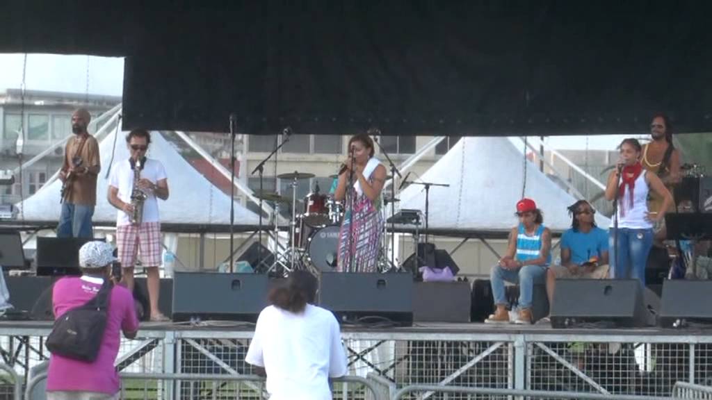 Ce'cile & High Wouler's Soundcheck (Martinique July 13) - Rise Up / Nah stress / Cook fi You