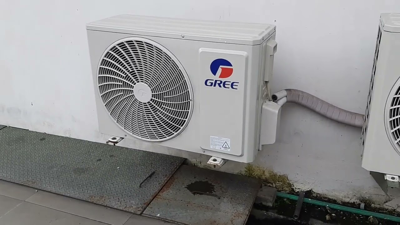 Gree GVC-24STS GVC-24STS/I and GVC-24STS/O Standing Floor Air conditioner (Shown Indoor and Outdoor)