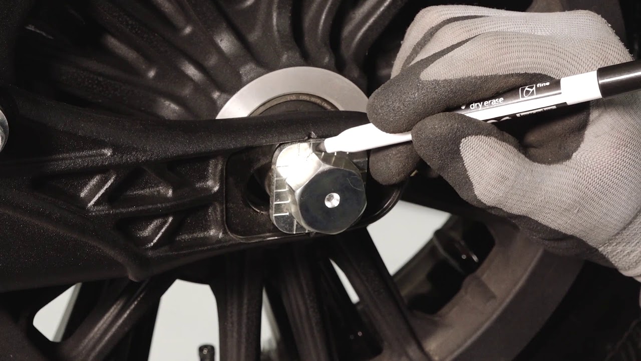 Indian Scout Drive Belt Inspection and Tension Adjustment - Indian Motorcycle
