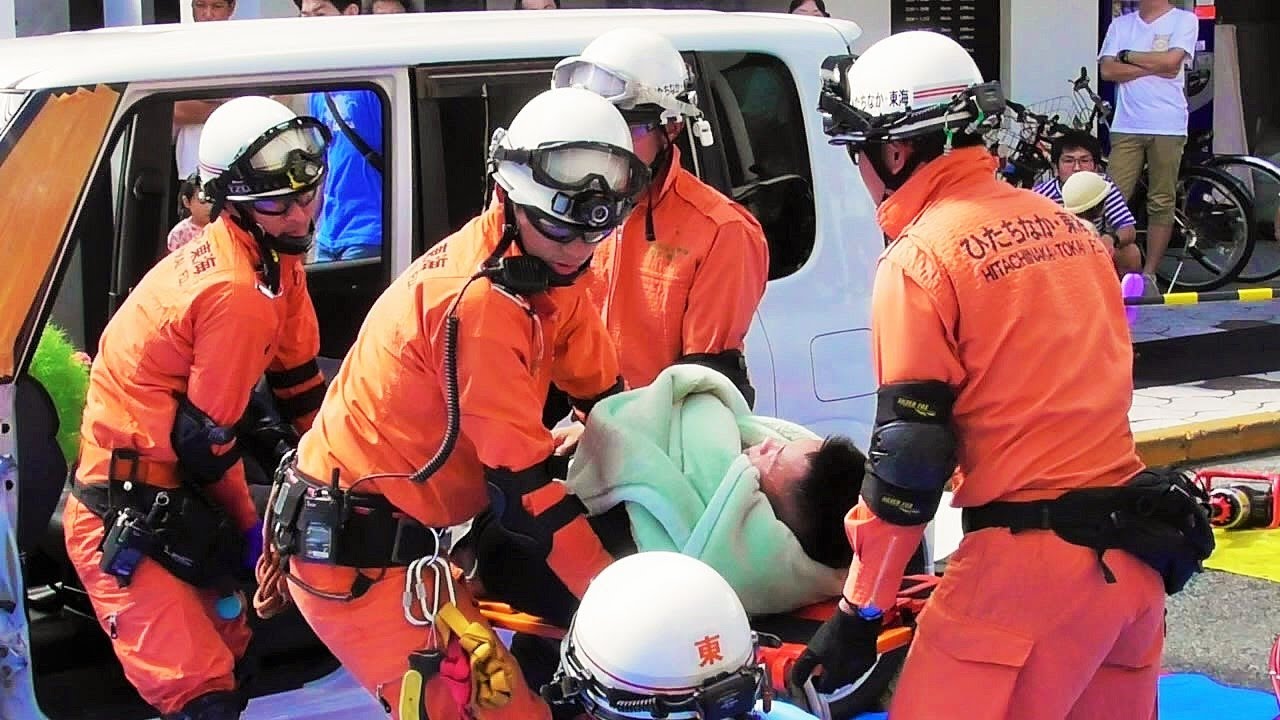 🚒＃レスキュー出動！　④【2019-9】🌟車を破壊して救出せよ！！(デモ)＃レスキュー隊＃交通事故＃車両破壊＃事故救出＃消防