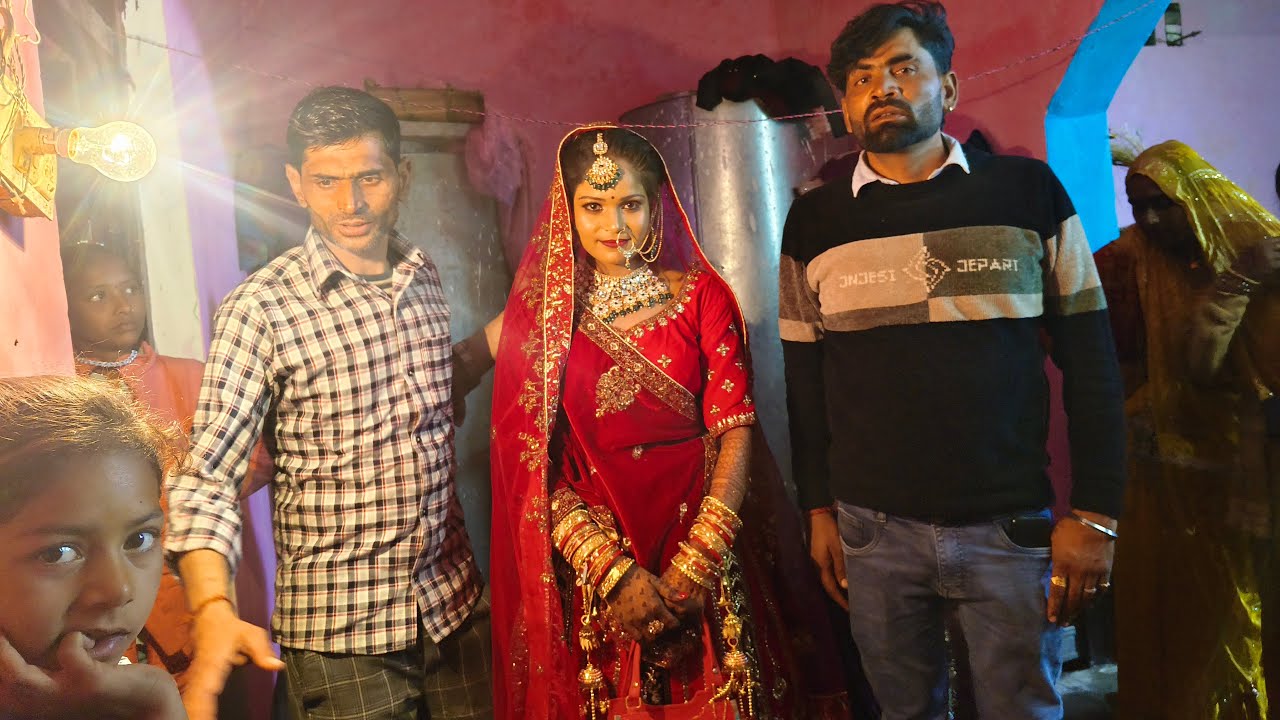 गुड मॉर्निंग भाई बहन और राधे राधे 🙏🙏 आज हमारे लाली पिंकी कि सगाई