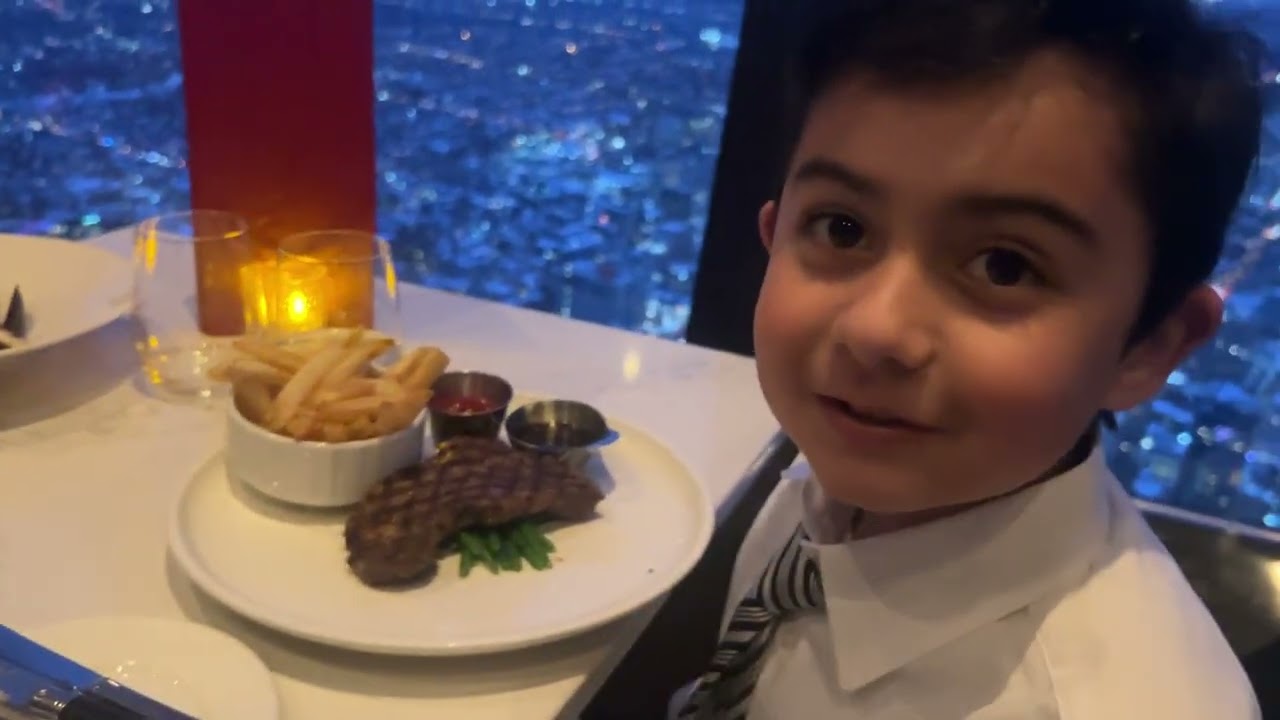 CN TOWER TORONTO 360 RESTAURANTE