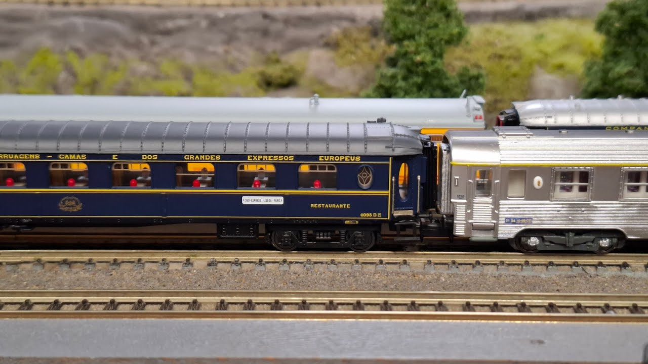 Trenes escala N el SUDEXPRESS de Arnold.