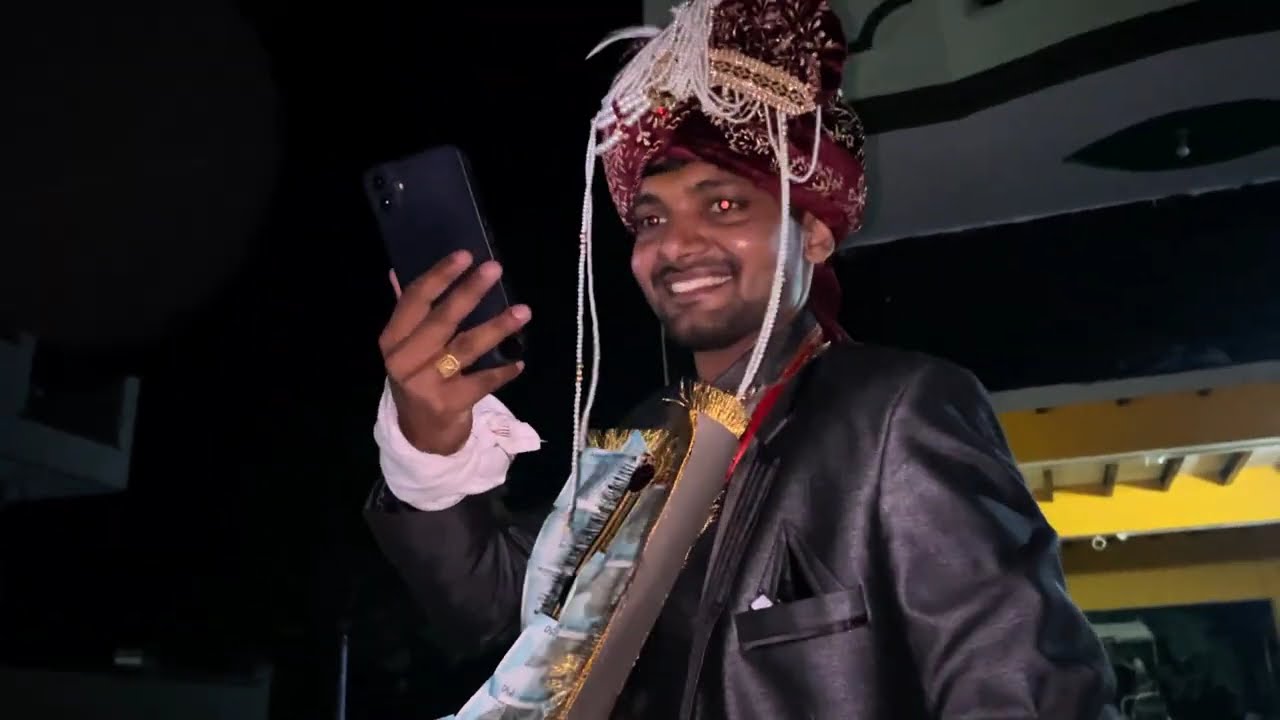 Gudchadi pe dulhe raja ka dance🤣💃🏻🕺🏻🪩