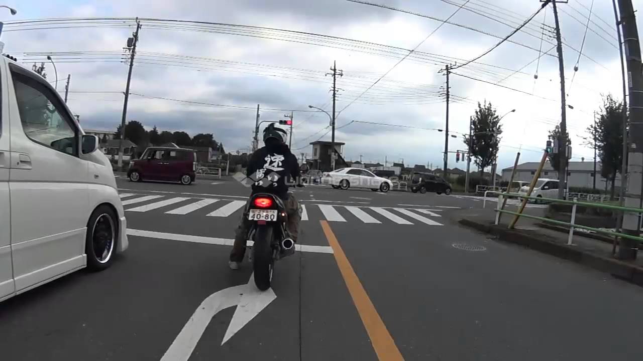初心者ライダーに役立てて欲しい動画：市街地走行編