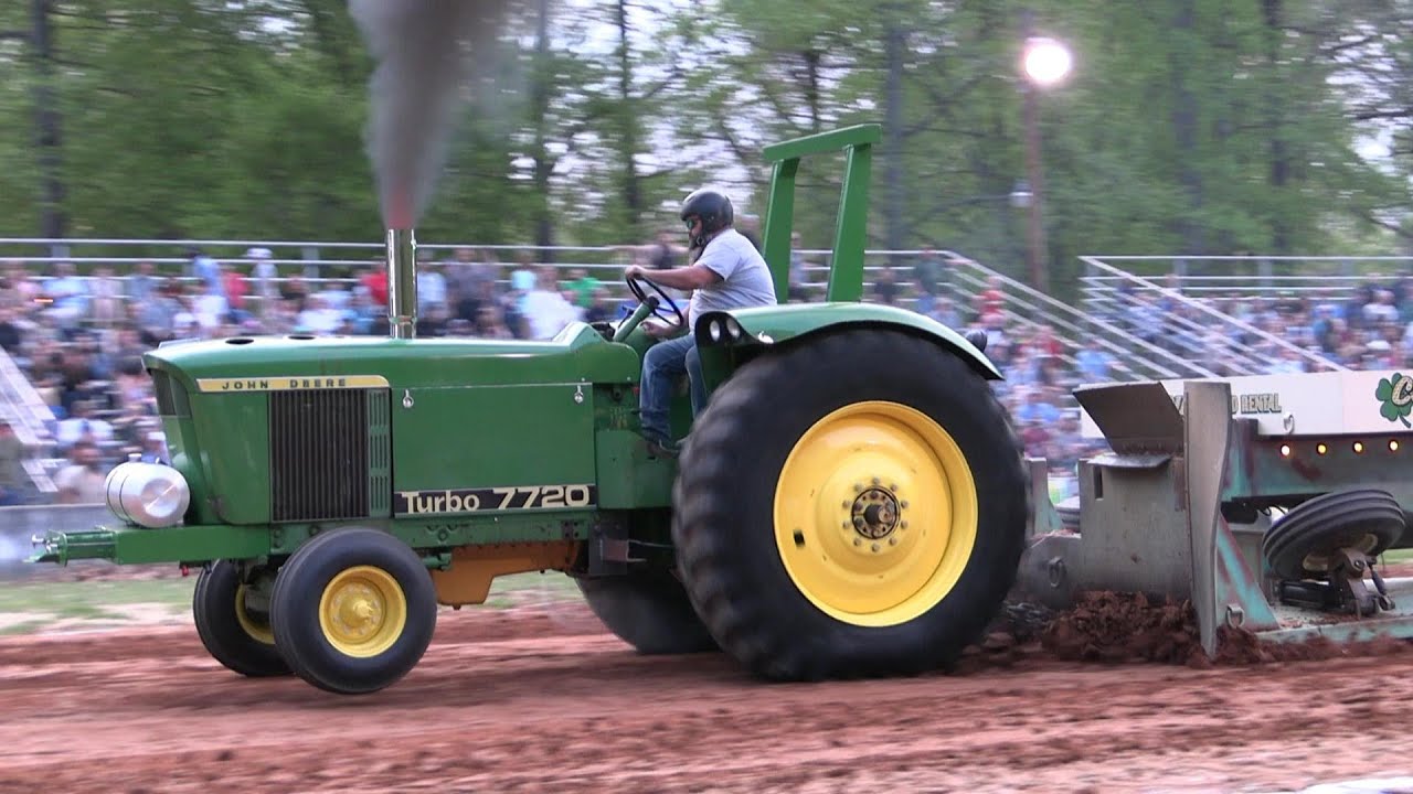 Tractor Pulling 2025: King Of The Farm Tractors In Action At Tuckahoe