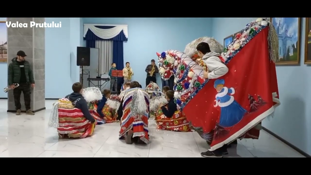 Tradiții de iarnă: Căiuții din Costiceni/Vancicăuți