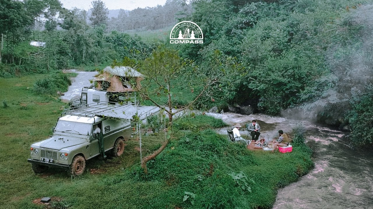 BMB x Sepatu Compass - Living the Dream