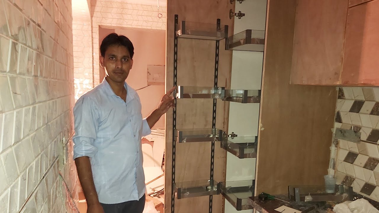 Kitchen मैं Baskets Pantry Unit Pullout कैसे फिटिंग करते हैं kitchen SS Baskets Pantry Unit Pullout