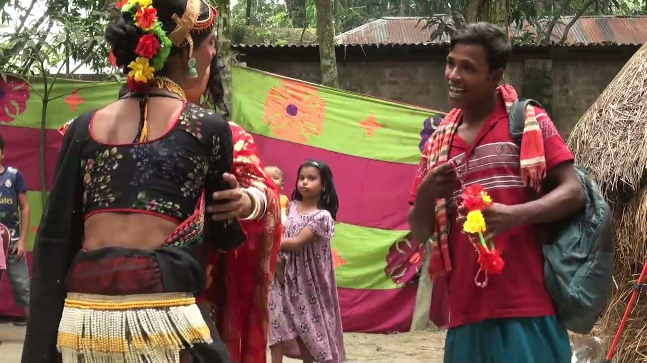 শাকিলার বিয়ের গীত | খুলিতে না আসছে গো আম্মাজান গোলাপ ফুলের মালা | Biyer Geet 