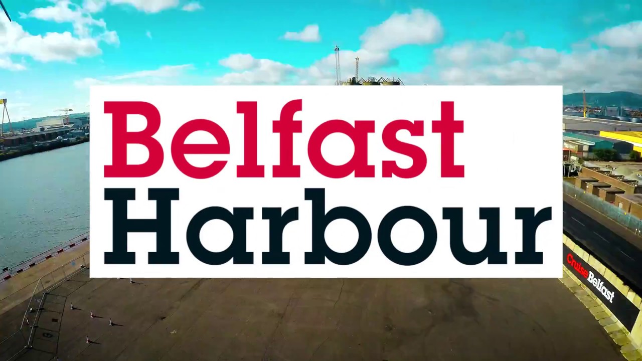 Belfast Harbour's Crane 93 being constructed