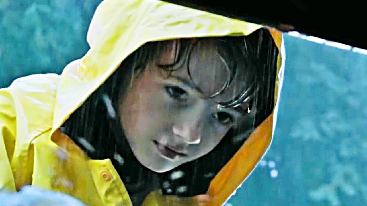 IT - Opening Sequence | official clip (2017)