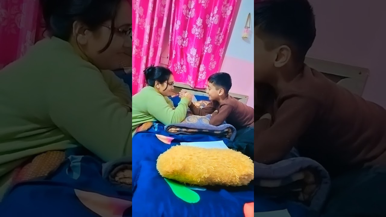 Maa Bete Panja Lada Rahe Hai #shortsvedio #trending #shortsvedio
