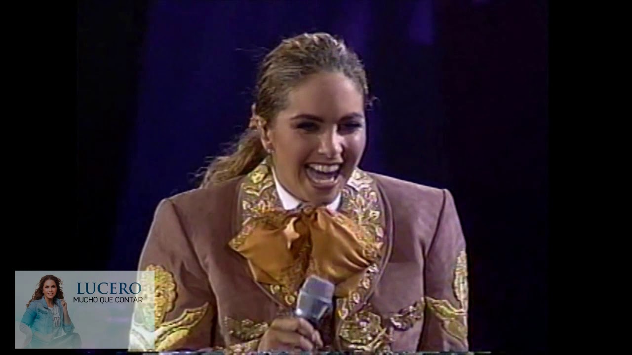 Lucero canta Corazon Lastimado en concierto L20