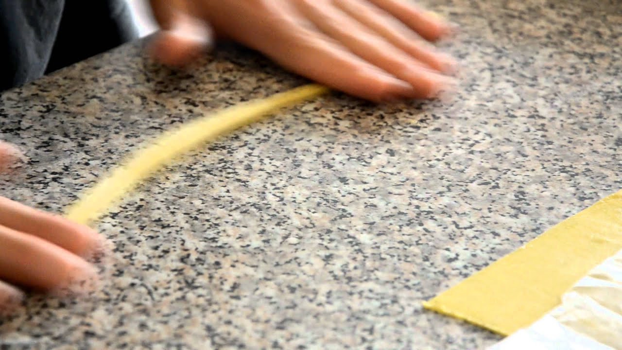 Preparazione  pistoccheddu prenu