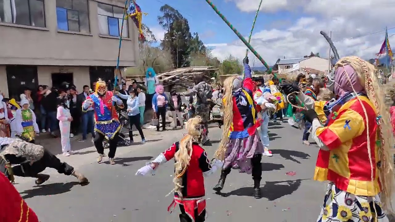 Grupo de Bailarines 