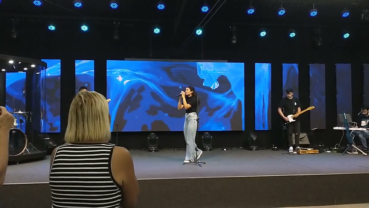 Louvor na QFG- Jeov&aacute; Jireh