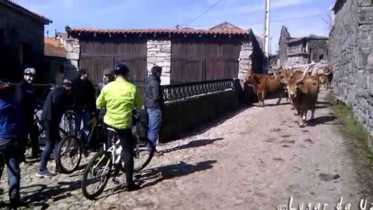 Uma visita à aldeia da Uz.