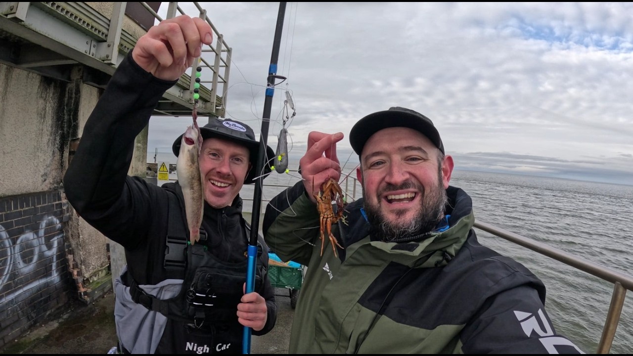 WE ALMOST LOST THE RODS! 🌊 (The Welly Mackerel Incident)