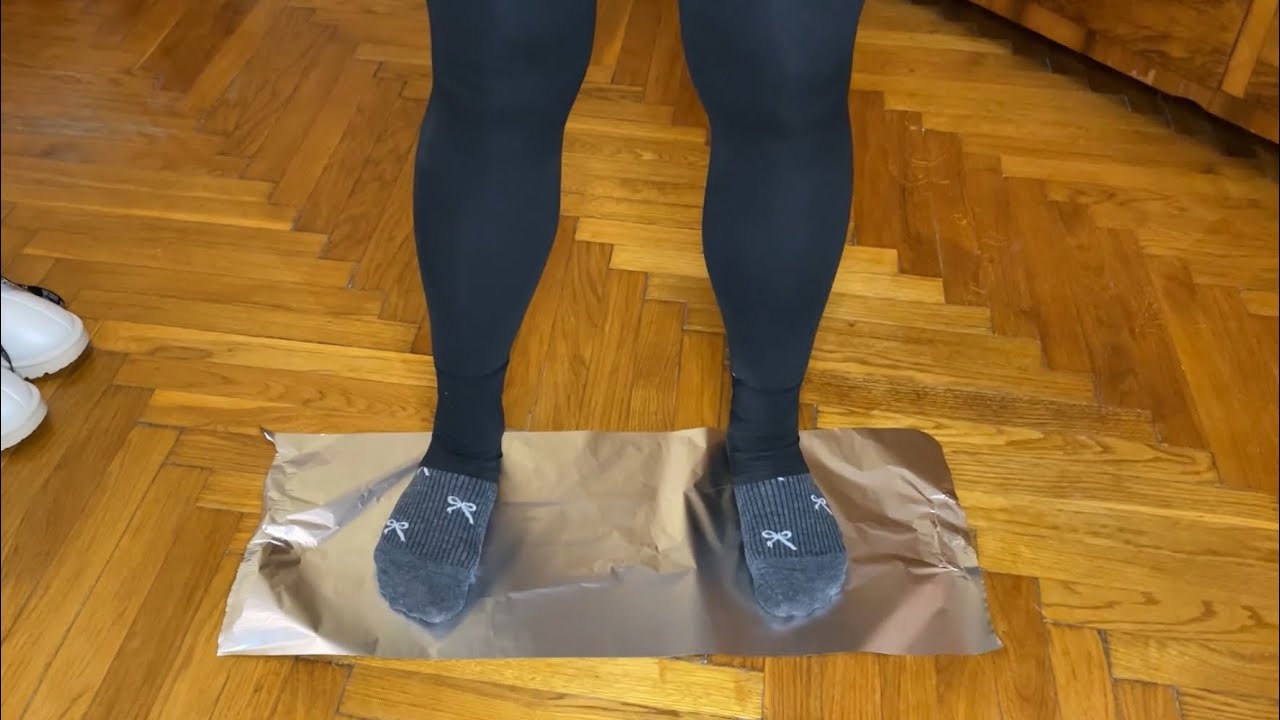 Оберните НОГИ ФОЛЬГОЙ! Через 1 ЧАС удивится даже ВАШ ВРАЧ !