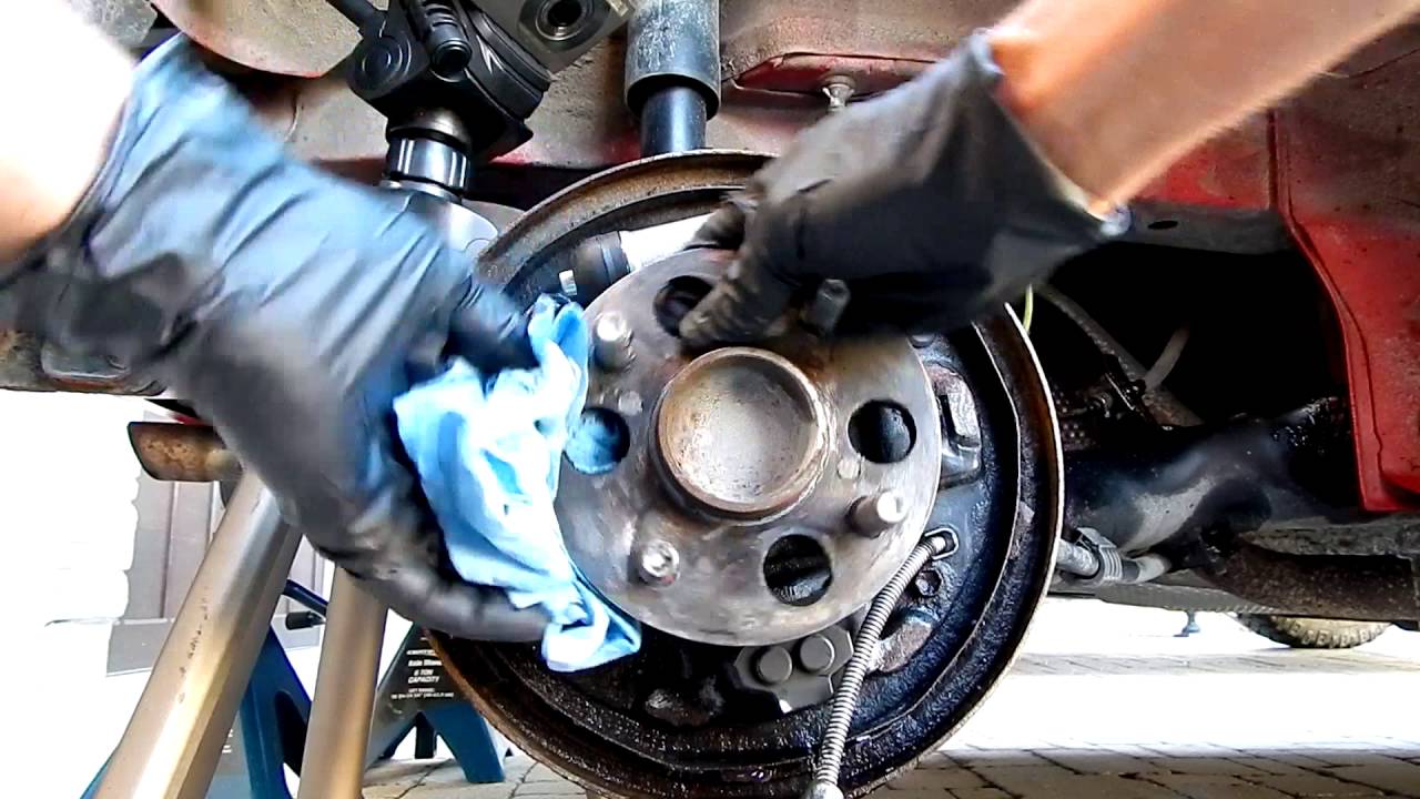 How to Replace Brake Wheel Cylinder on Toyota Yaris