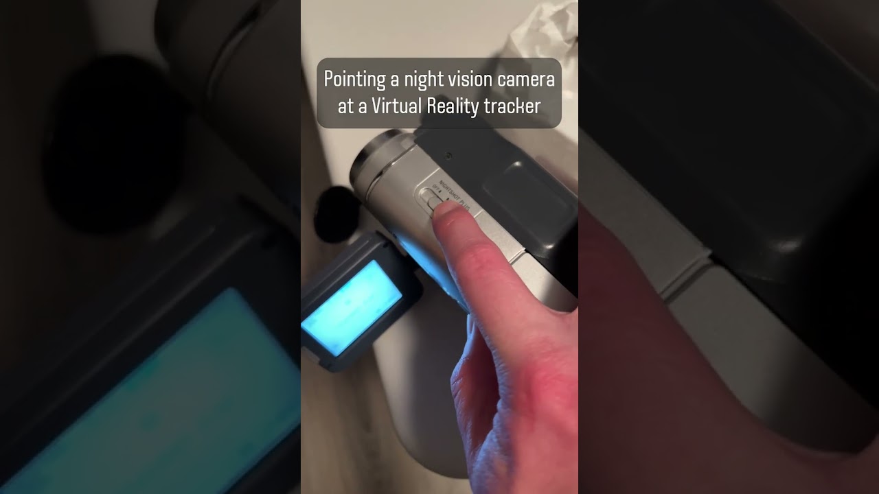 Pointing a retro night vision camera at a VR tracker #retro #camera #interestingvideos #camcorder