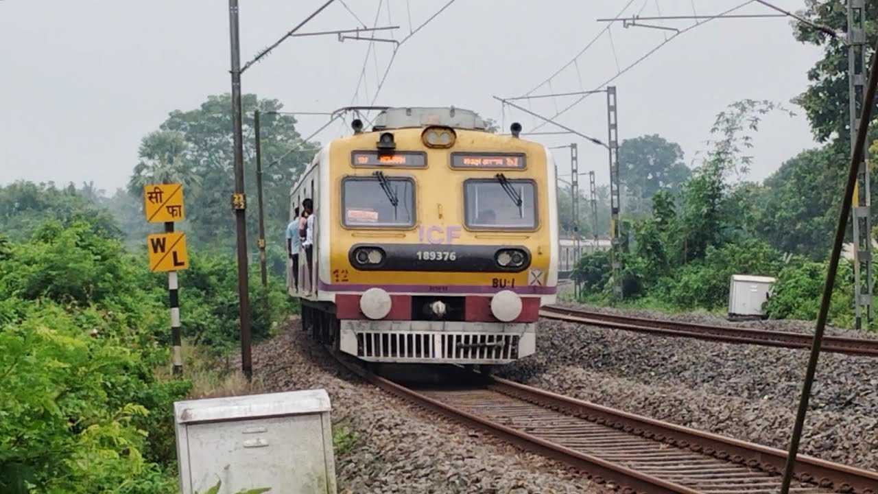 37924 KATWA - HOWRAH GALLOPING LOCAL || EASTERN RAILWAY ICF MEDHA LOCAL