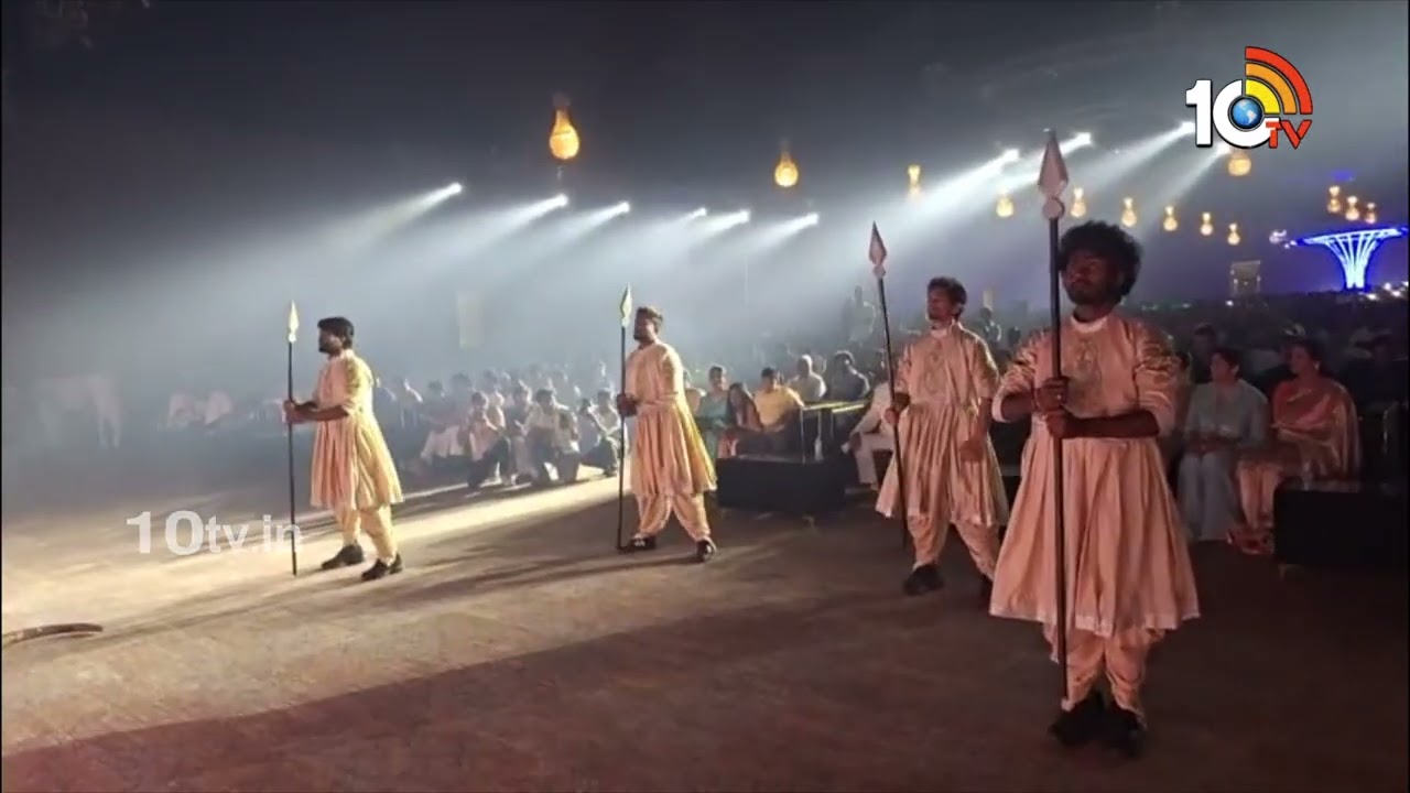 Mallareddy Mass Dance: పెళ్లిరోజు వేడుకల్లో.. మల్లారెడ్డి మాస్ స్టెప్పులు! | 50 Years of Love | 10TV