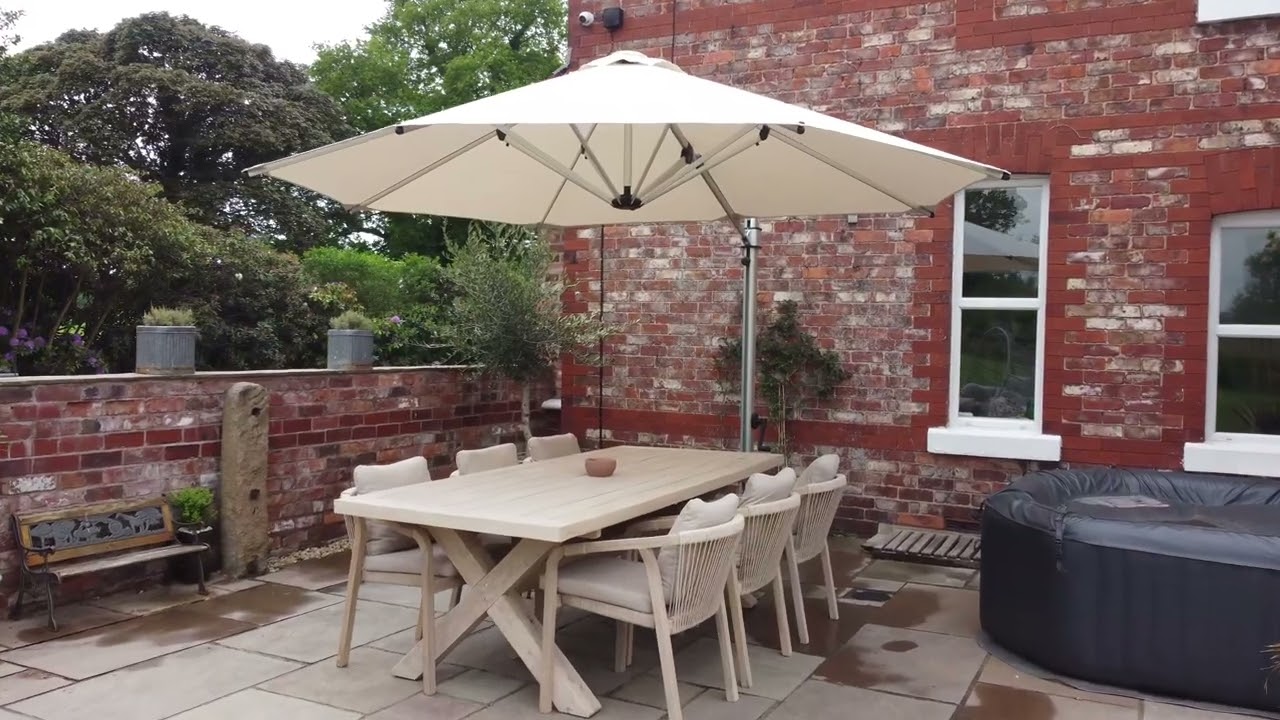 Instashade Parasols - Luxury Garden Cantilever Parasols