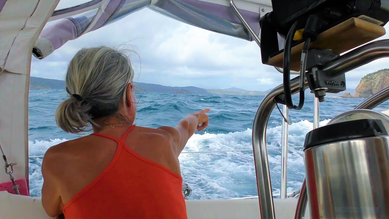 Avoiding Rolly Nights - KEEPING ADVENTURES IN OUR SIGHTS (Sailing SV Sarean) EP. 64