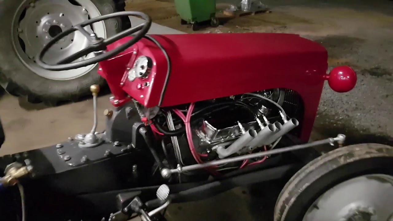 The Dragenson - V8 hotrod Tractor