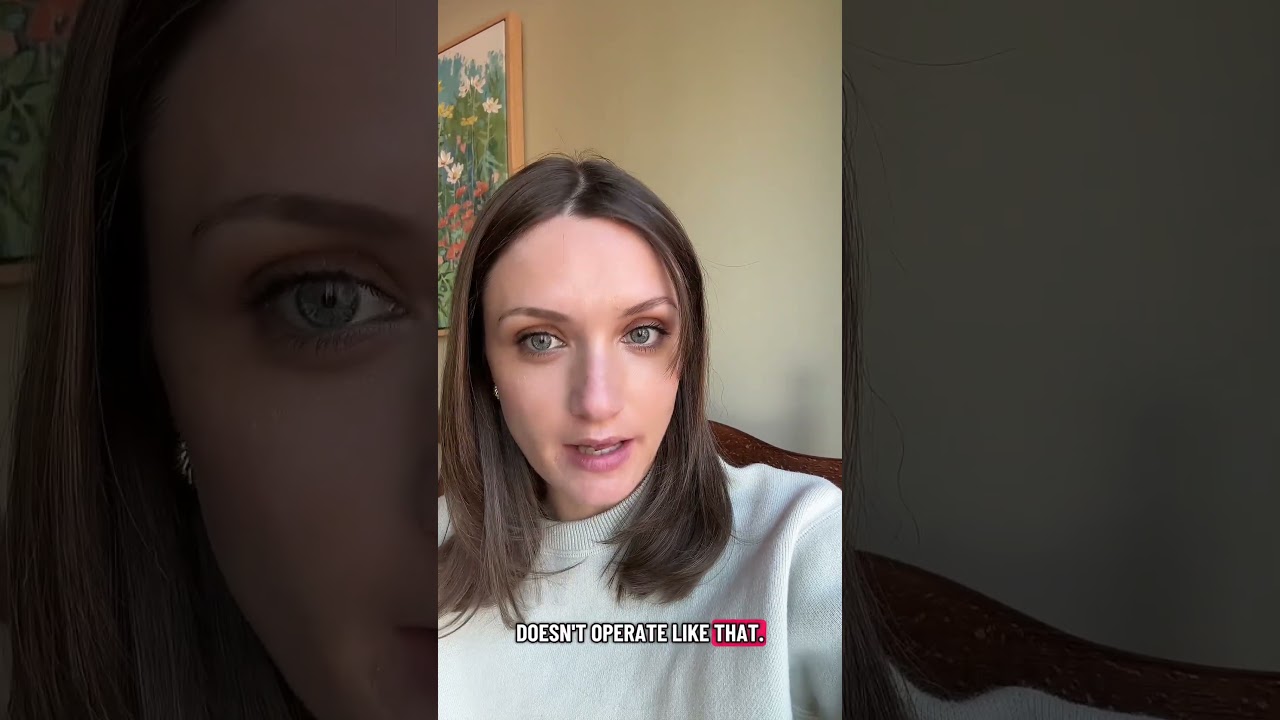 Левые более сплочены благодаря своим догматическим лозунгам.