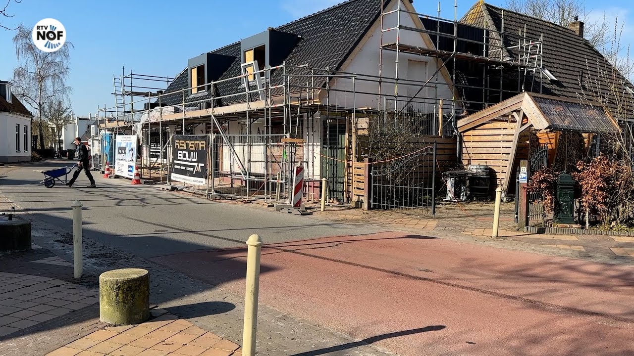 Rotte kies in centrum Marrum wordt verbouwd: 