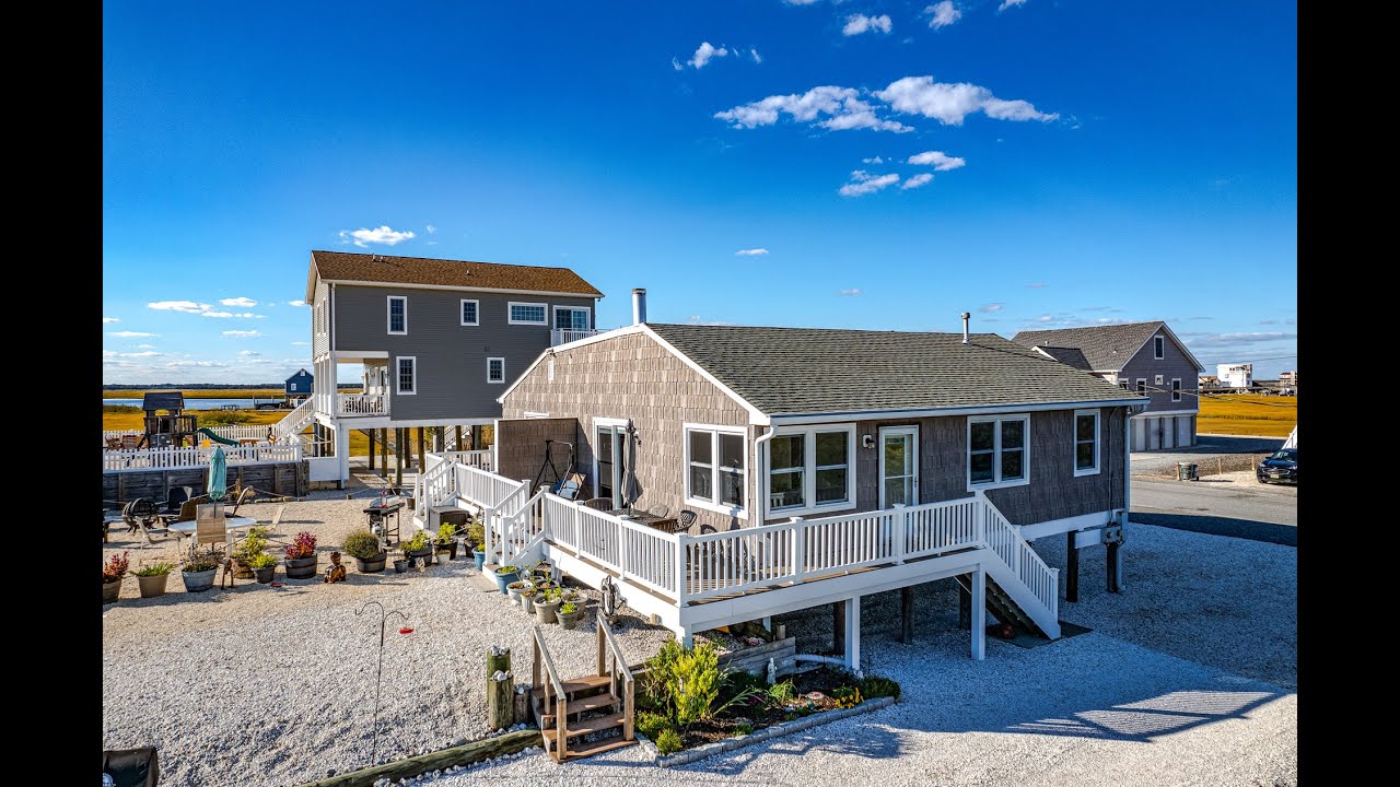 118 2nd St. East Unit - Sea Isle City, NJ - $579,000