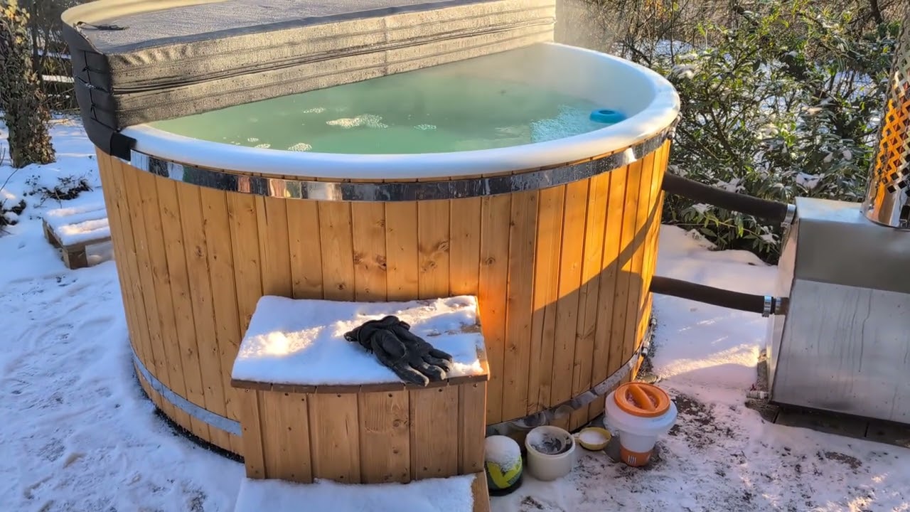 Hot Tube im Winter, Badefass, Jacuzzi, Betrieb  bei -10 C., Kältesicherung, Brennholzverbrauch