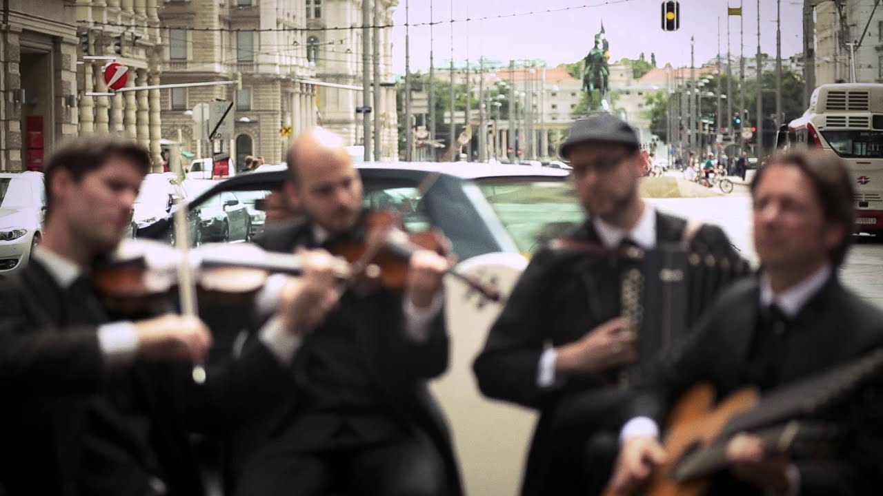 Neue Wiener Concert Schrammeln - Vienna Wien Wean (Official NWCS Video)
