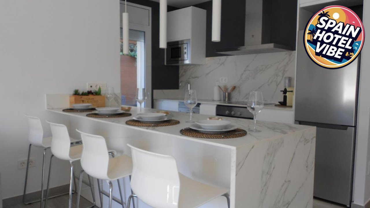 Luxury Apartment Cambrils | Cambrils, Spain | Hotel Review ⭐