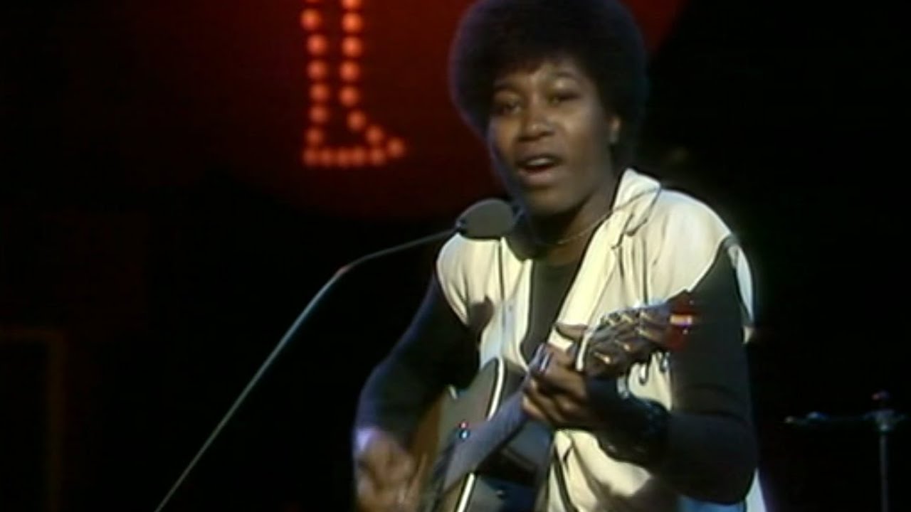 Joan Armatrading - Stepping Out (live) - The Old Grey Whistle Test - 1977