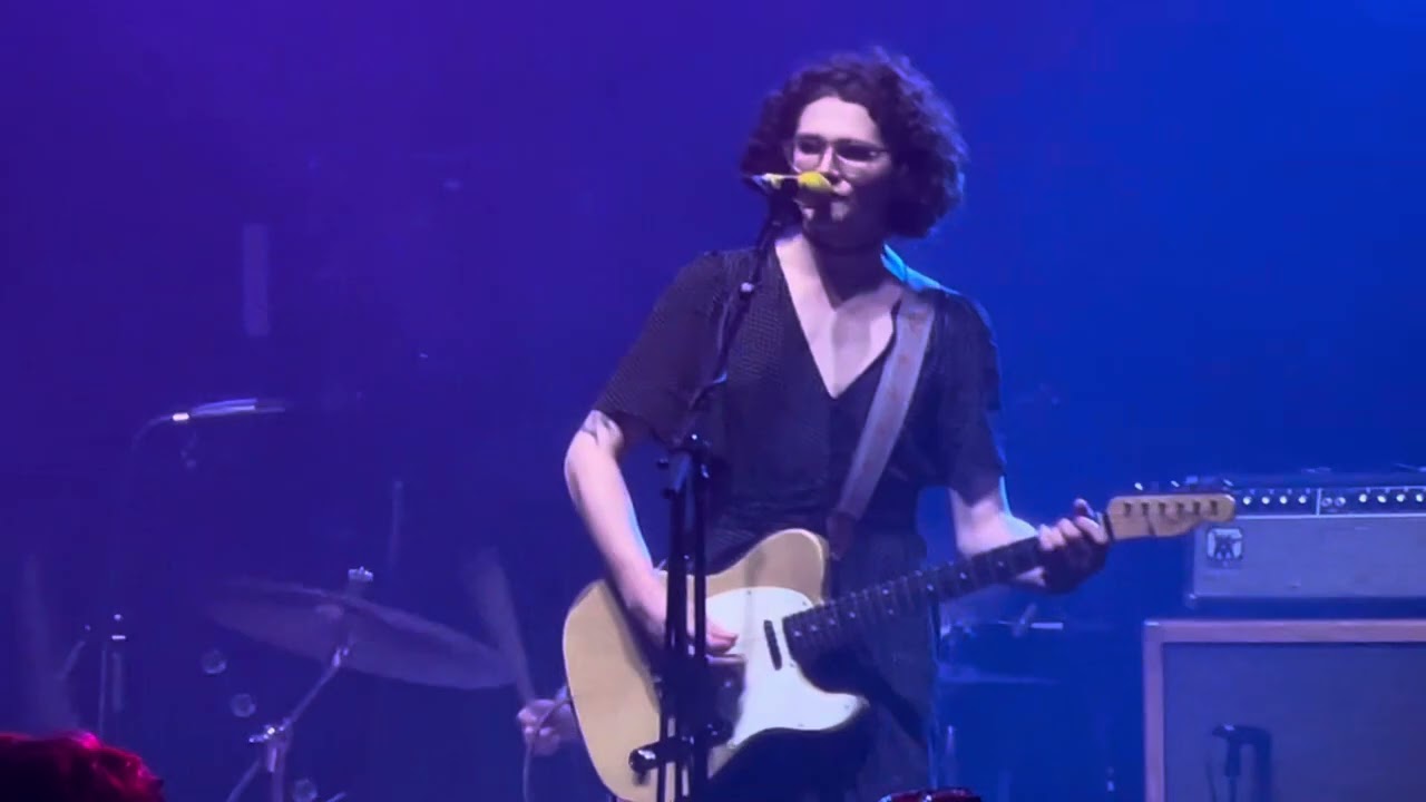 Greet Death - Country Girl (Live in Kansas City)